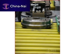 Roller conveyor