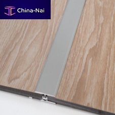 Metal expansion joint floors