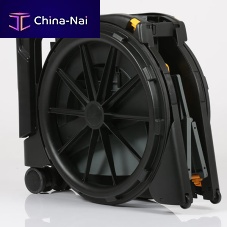 Manual wheelchair Wheelableshowerwith legrestfolding