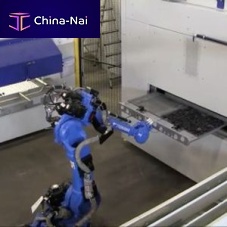Robotic unloading cell loadingpick-and-placeassembly