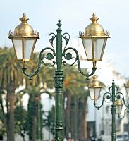 Urban lamp post AMIRAtraditionalstainless steelcopper