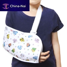 Pediatric arm sling O4-052