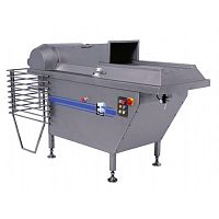 Meat shredding machine