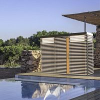 Traditional outdoor shower CASA AGUAcompositesteelhome
