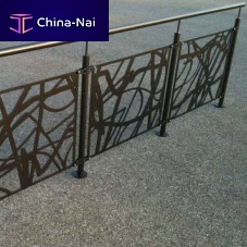 Protective barrier fixedmetalfor public spaces