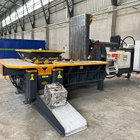 Scrap metal baling press HP3vertical chambertop-loadingautomatic