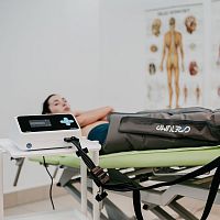 Leg pressure therapy unit COMPACT4 tabletop4 independent cells