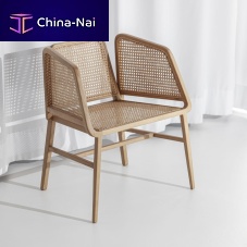Contemporary chair BEE indooroakash