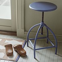 Contemporary stool SIRE woodeniron baseround