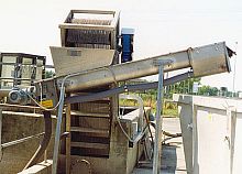 Stationary waste compactor CCI seriesscrew