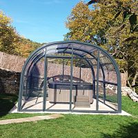Aluminum spa enclosure CARLA SPAfixedpolycarbonate roofaluminum frame