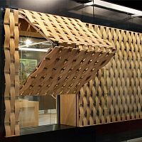 Bronze solar shading KNEEwoodenfor facademotorized