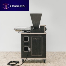 Compact extruder