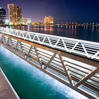 Marina gangway manualextruded aluminumwith handrails