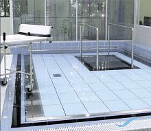 Rehabilitation swimming pool