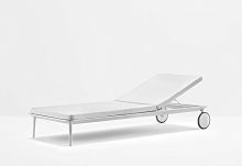 Contemporary sun lounger REVA_Lfabriccast aluminumextruded aluminum