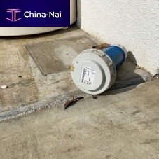 Floor-mounted electrical box FLY BOXbuilt-infor sockets