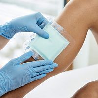 Silicone wound dressing Zetuvit® Pluscelluloseabsorbanttransparent