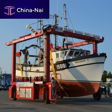 Remotely controlled travel lift MML-100for heavy loadsU-shaped