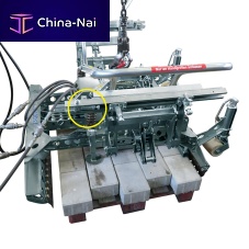 Paver laying clamp HVZ-VA-180�