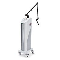 Veterinary surgery laser ML030-CDCO2on casters