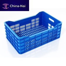 Tray loading system for the food industry