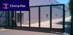 Sliding gate PLATINIUM LPS 1175high strength steelwith barspanel