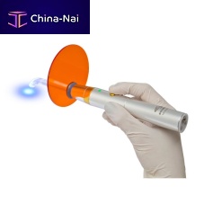 Dental curing light Ultralumen SLfor resincordlessLED