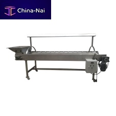 Manual sorting system nuts