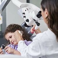 ENT surgery microscope M320on casters