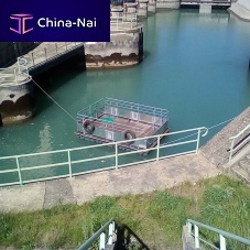 Floating dock Aquadockmodularmooringfor marinas