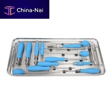 Spinal osteosynthesis surgery instrument kit