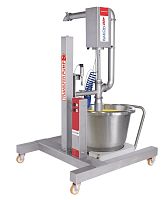 Piston pump for creampneumaticmobile