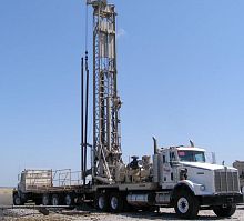 Water well drilling rig 50Ktruck-mountedrotaryhydraulic