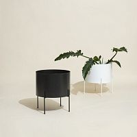 Metal planter Airyroundcontemporarywhite