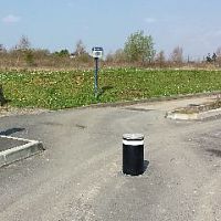 Retractable bollard BHfor airporthydraulic