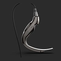 Video laryngoscope with blade