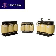 Grounding transformer powerdryfor industrial applications