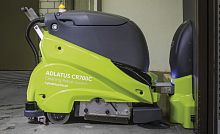 Warehouse cleaning robot CR700Cfor floorwet cleaningmobile
