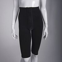 Post-operative support compression short women