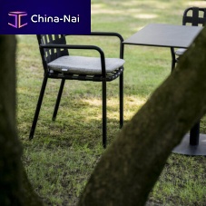 Contemporary garden chair SHIREoutdoorfabricmetal base