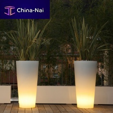 Polyethylene planter TONDO ALTOroundilluminatedcontemporary