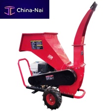 Mobile wood chipper MG200