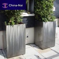 Metal planter contemporaryfor public spaceoutdoor
