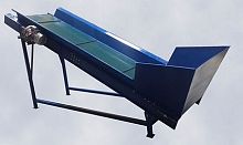 Waste sorting table