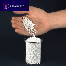 Runway de-icing product UNISALT SF®granular