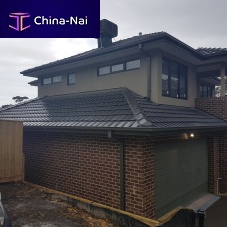 Interlocking roof tile VIENNAflatclinkerred