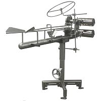 Poultry deheading machine