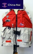 Sailing jacket Navigator 2025with built-in, self-inflating vestsleevelesswhite