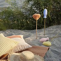 Floor-mounted garden torch SEASHELL in paraffin